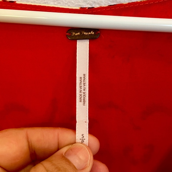 Free People Red and Cream Mixin It Up Floral Mini Dress Size Small - Picture 4 of 9